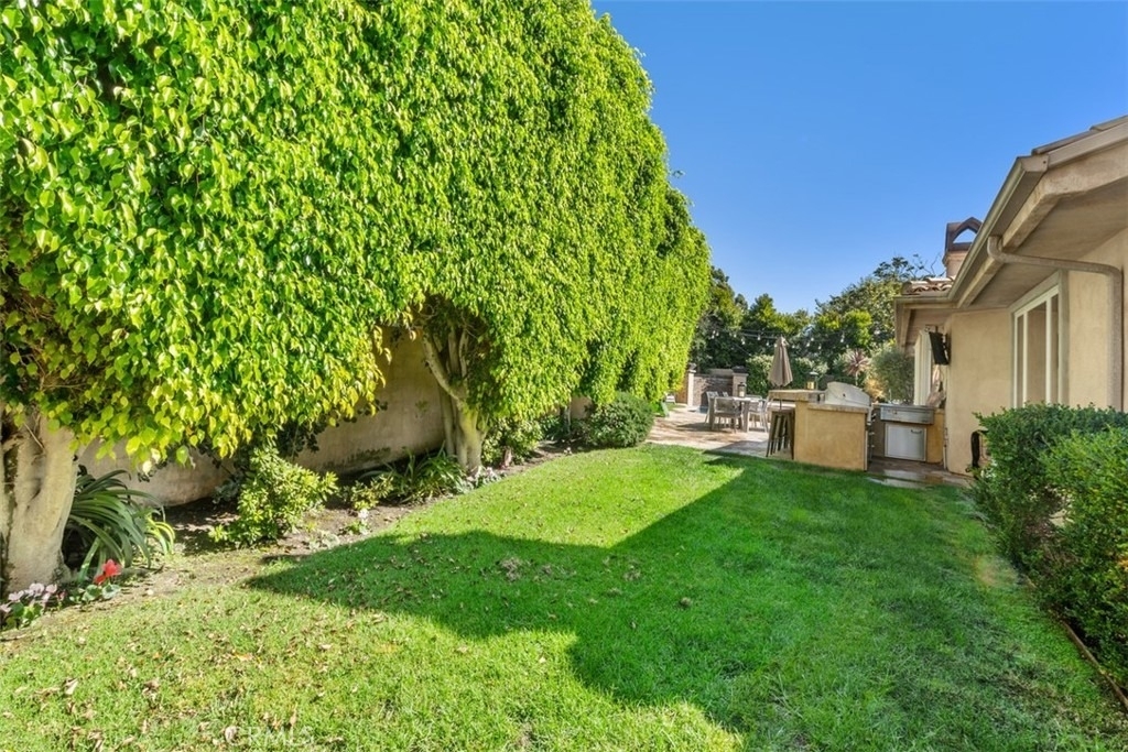 600 Cliff Drive - Photo 40