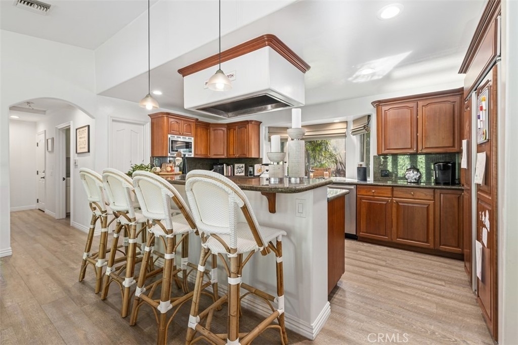600 Cliff Drive - Photo 16