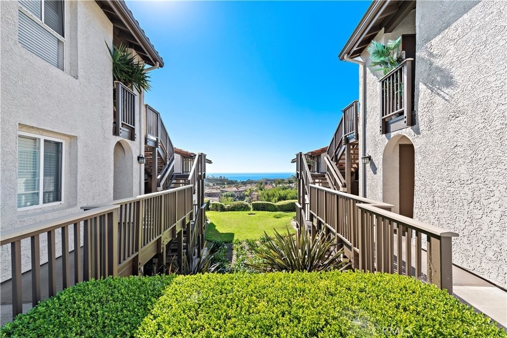 68 C Corniche Drive - Photo 32