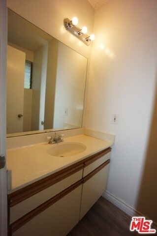 11133 Rose Avenue - Photo 6