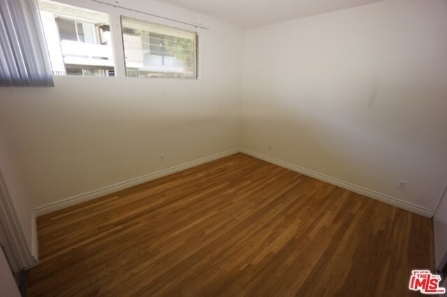 11133 Rose Avenue - Photo 20