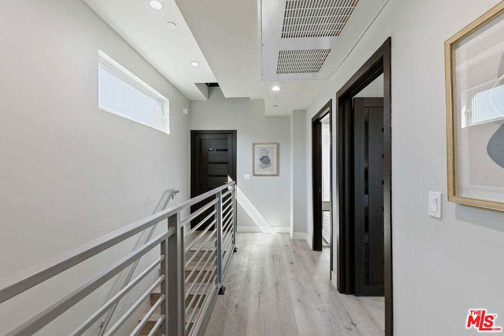 15106 Roxford St - Photo 12