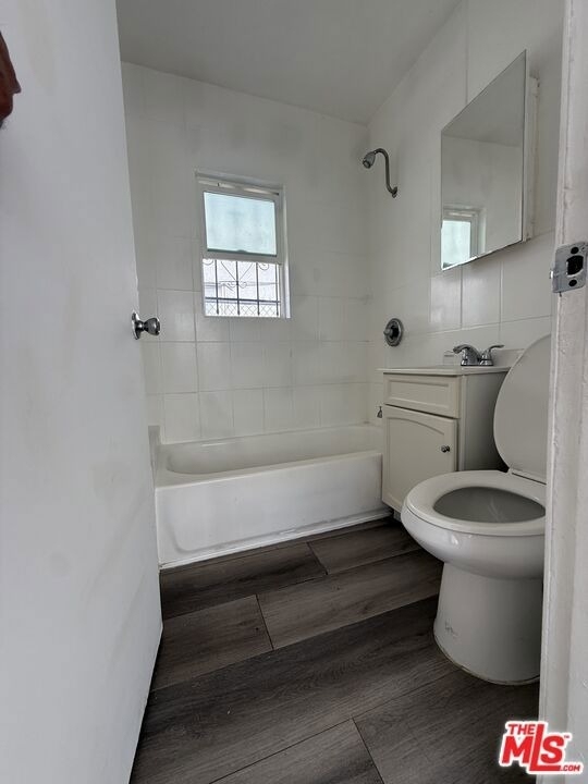 2235 W 14th Street - Photo 6