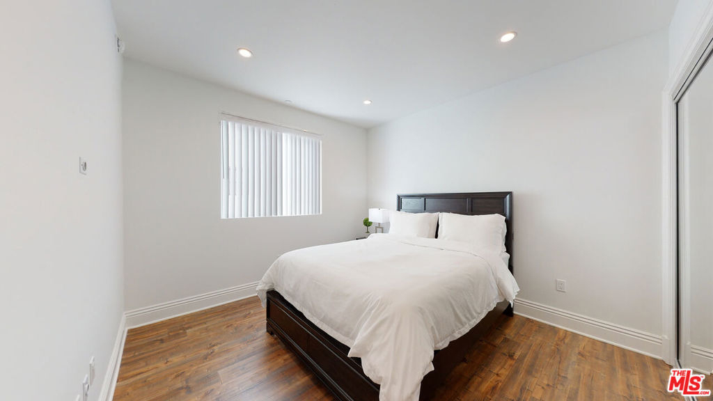 907 S Shenandoah Street - Photo 15