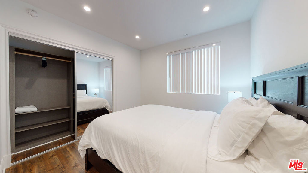 907 S Shenandoah Street - Photo 13