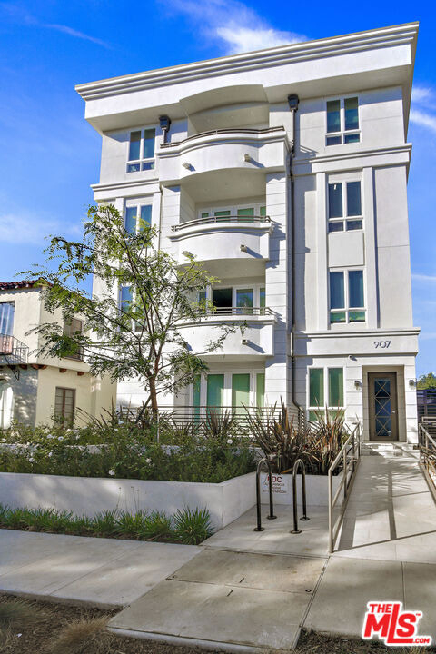 907 S Shenandoah Street - Photo 35