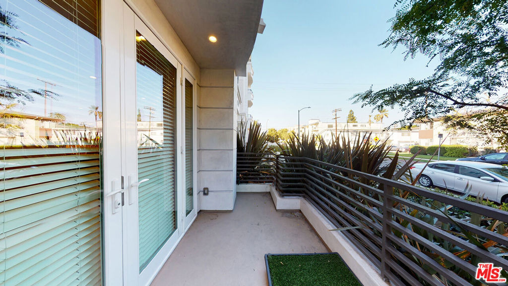 907 S Shenandoah Street - Photo 34