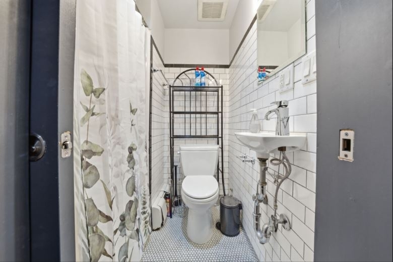 509 East 87th Street - Photo 3