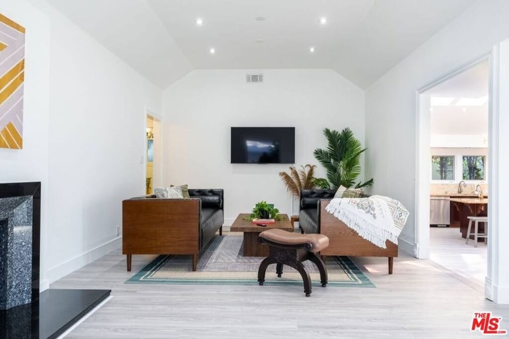11331 Isleta Street - Photo 4