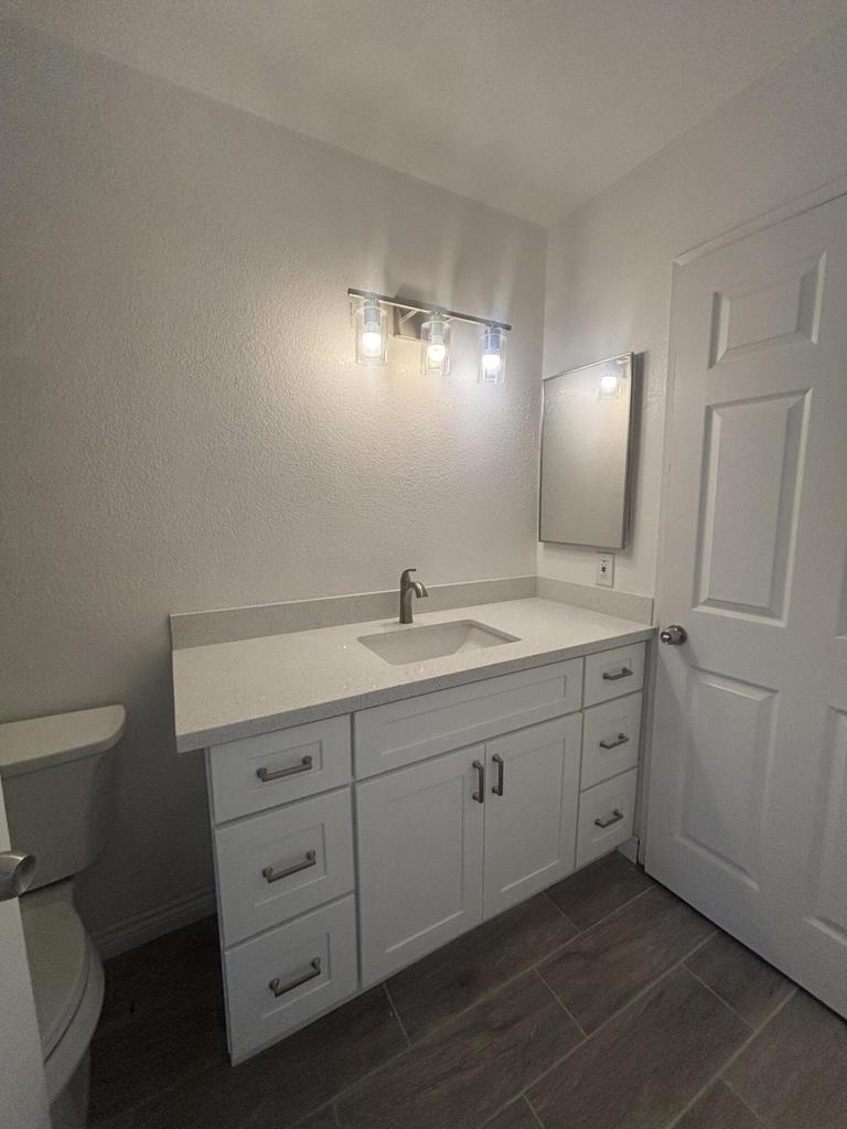 74800 Sheryl Avenue - Photo 2