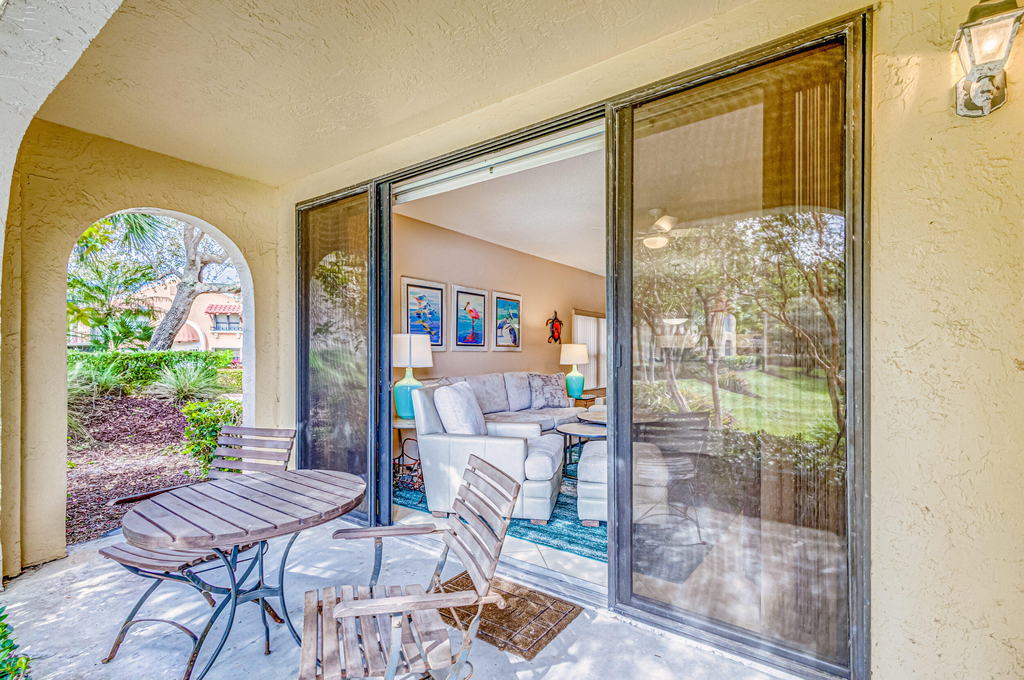 200 Uno Lago Drive - Photo 31