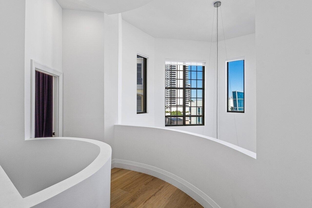 801 S Olive Avenue - Photo 18
