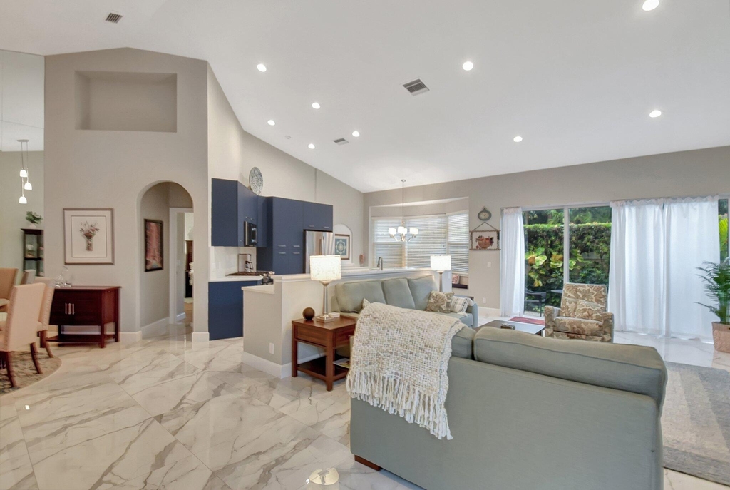 8180 Sandpiper Way - Photo 1