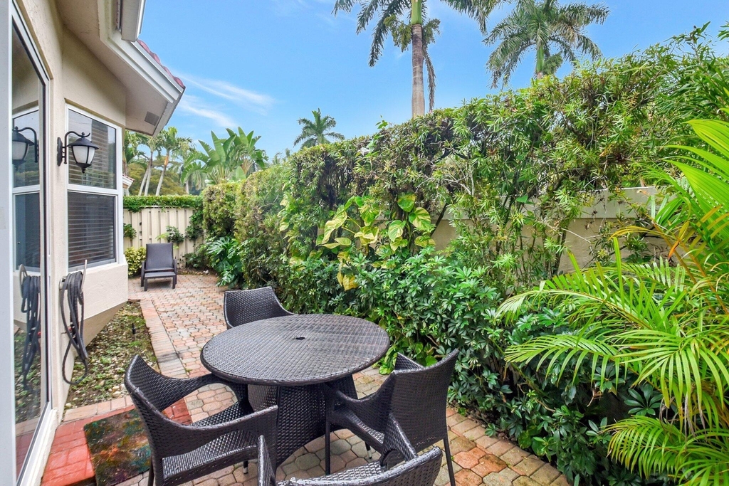 8180 Sandpiper Way - Photo 15