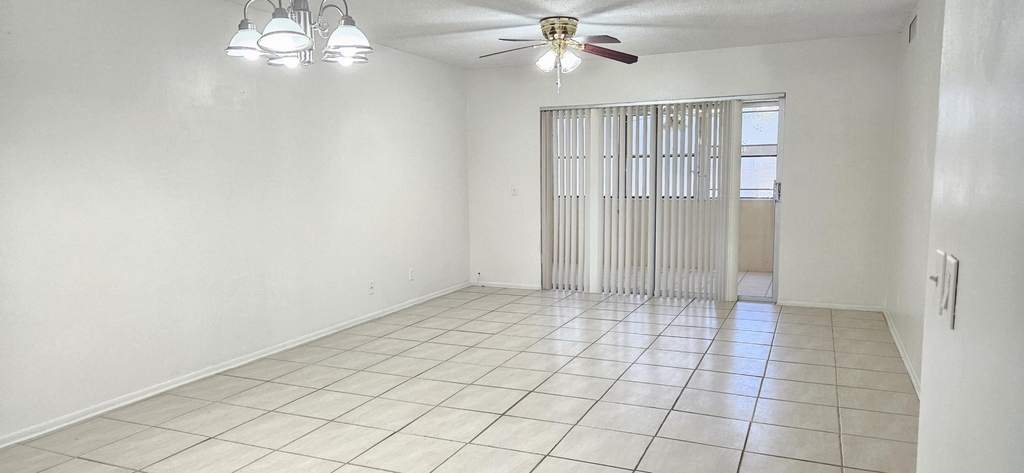 12003 Poinciana Boulevard - Photo 11