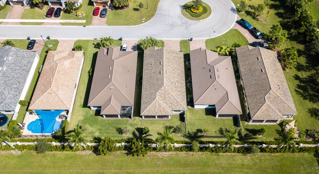 8161 Hanoverian Drive - Photo 4