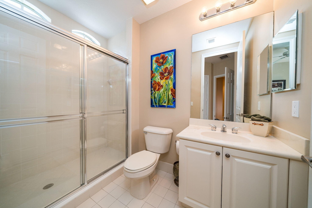 11860 Valencia Gardens Avenue - Photo 21