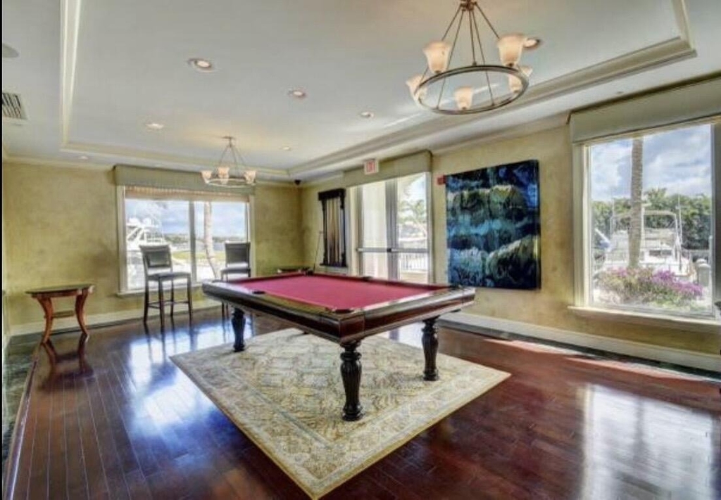 804 E Windward Way - Photo 5