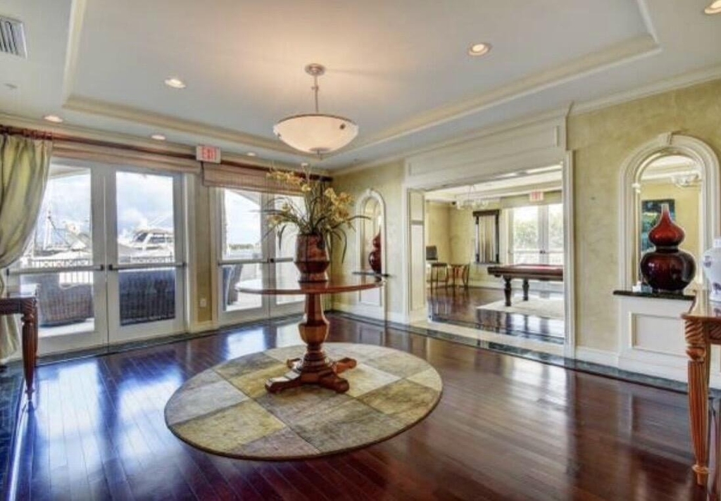 804 E Windward Way - Photo 24