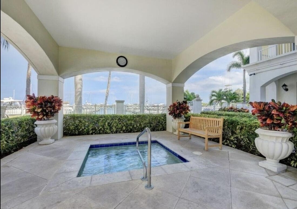804 E Windward Way - Photo 20