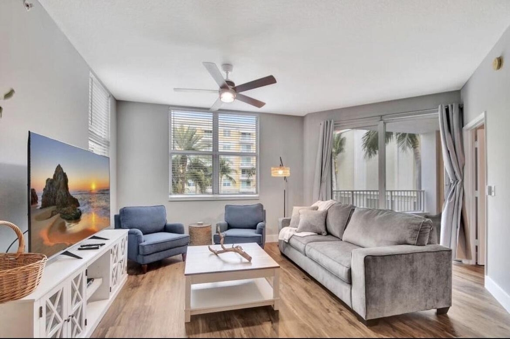 804 E Windward Way - Photo 33