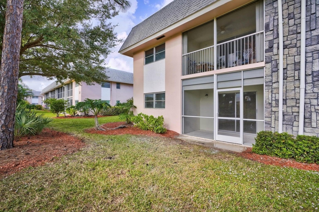 18081 Se Country Club Drive - Photo 6