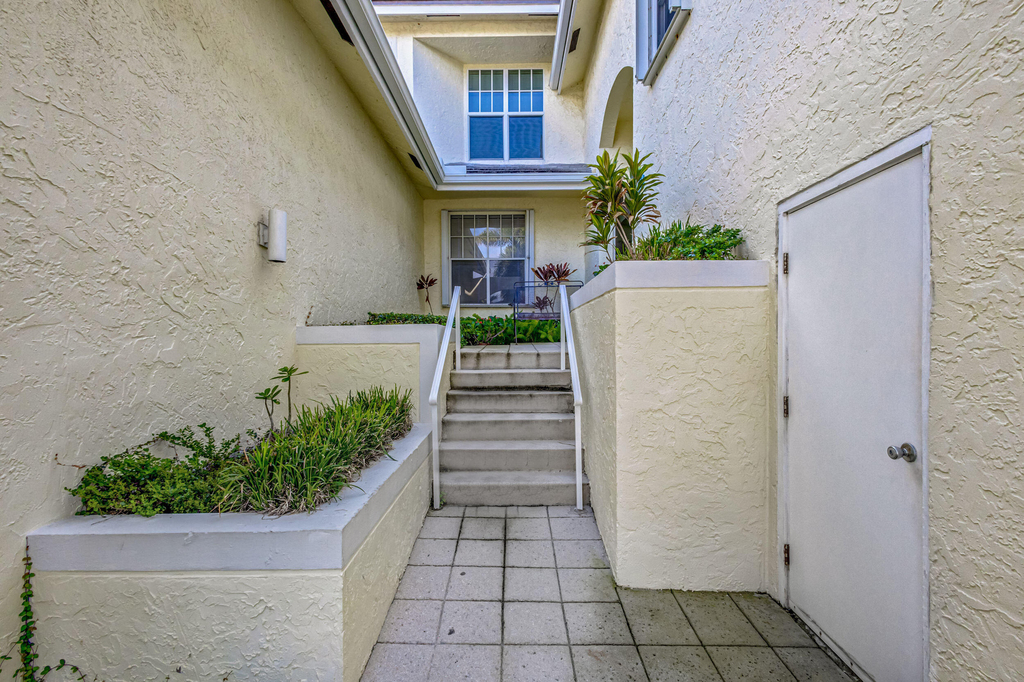 406 Mainsail Circle - Photo 5