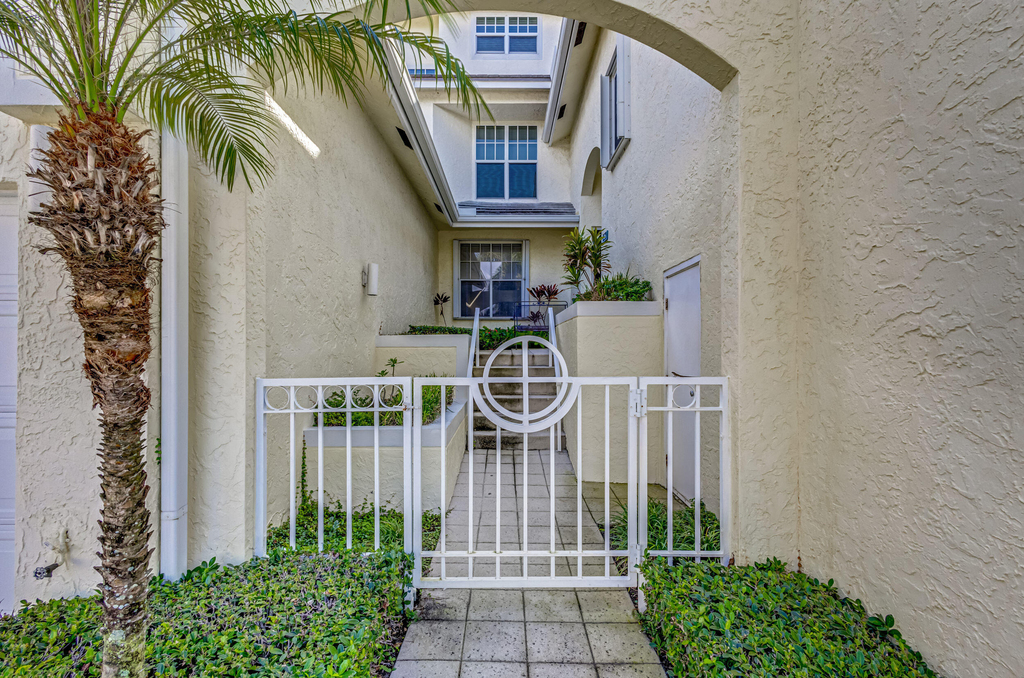 406 Mainsail Circle - Photo 4