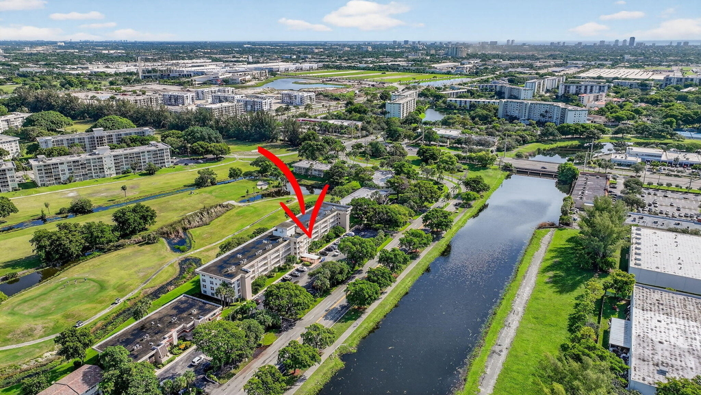 2651 S Palm Aire Drive S - Photo 37