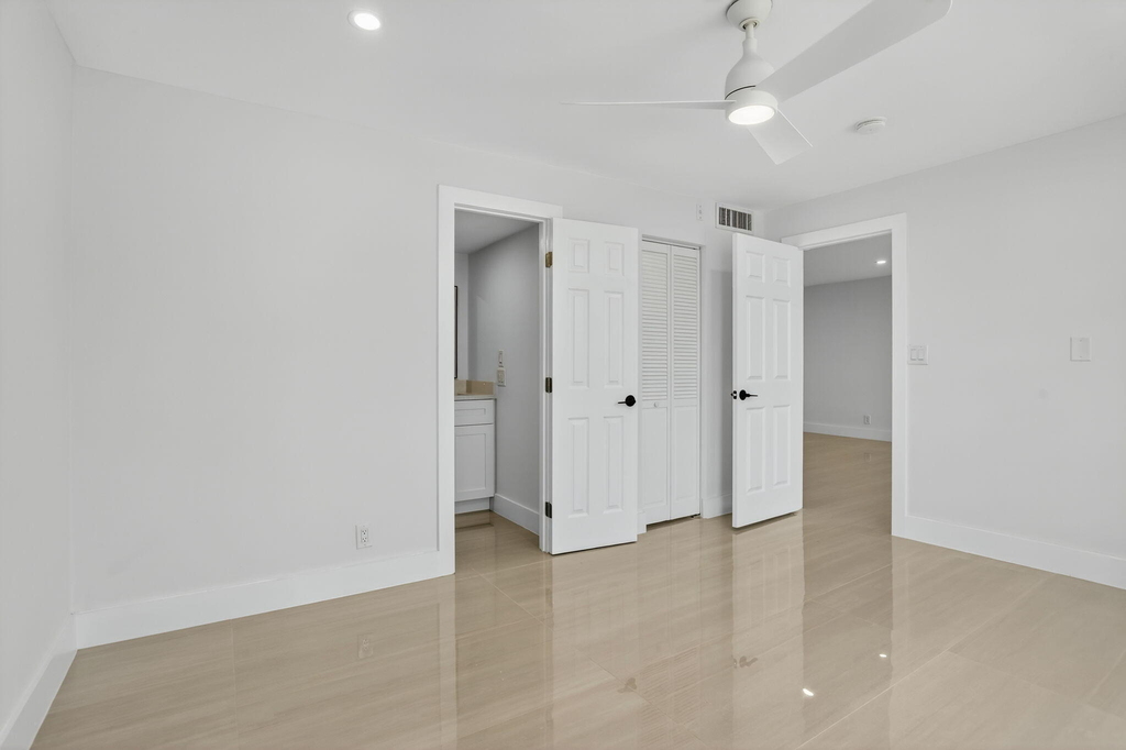2651 S Palm Aire Drive S - Photo 28