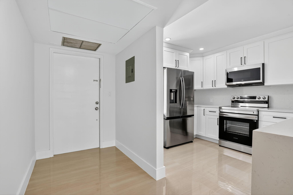 2651 S Palm Aire Drive S - Photo 12