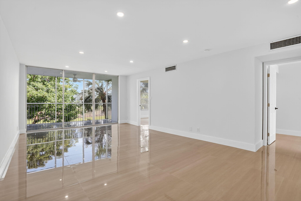2651 S Palm Aire Drive S - Photo 13