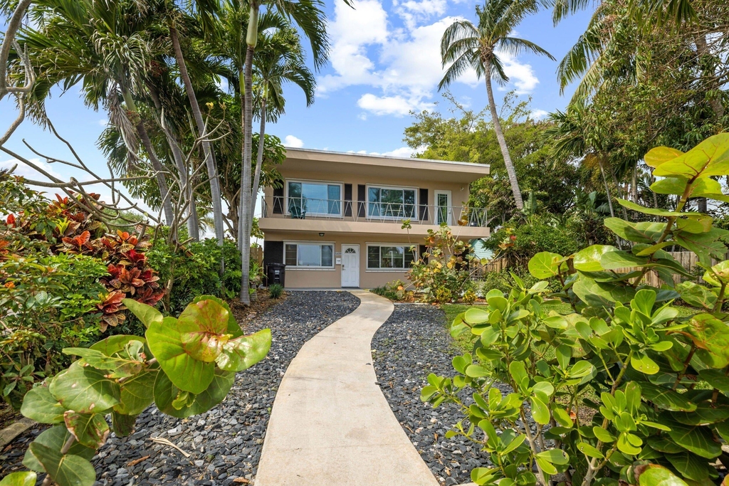 5409 N Flagler Drive - Photo 0