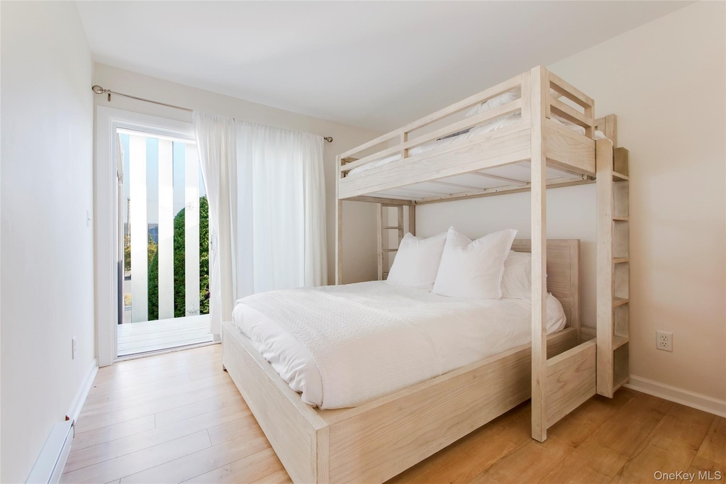 274 Dune Road - Photo 8