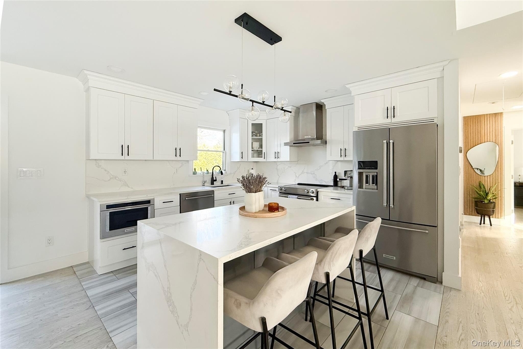121 Ponquogue Avenue - Photo 8