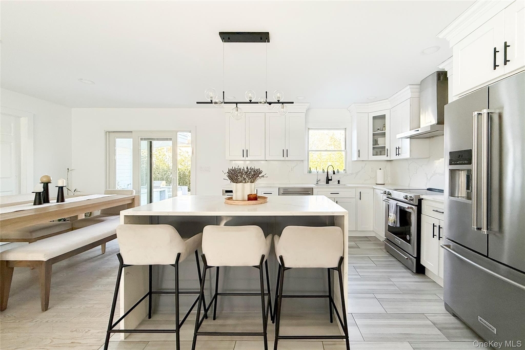 121 Ponquogue Avenue - Photo 5