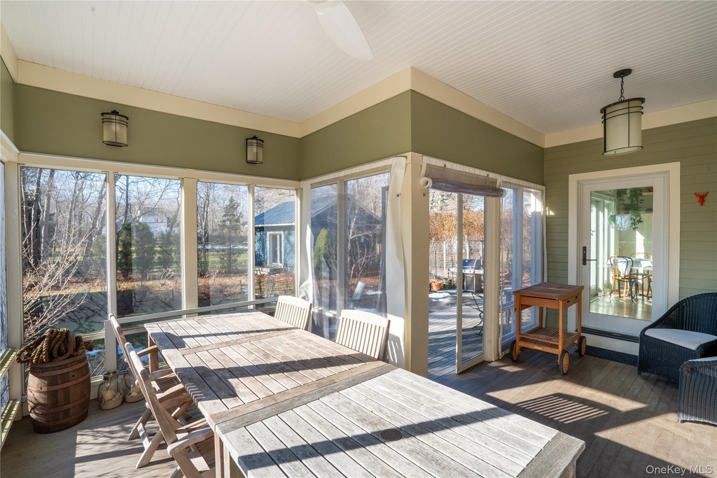 460 Bay Avenue - Photo 8
