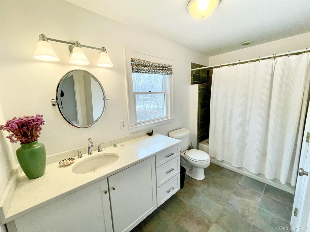 460 Bay Avenue - Photo 13