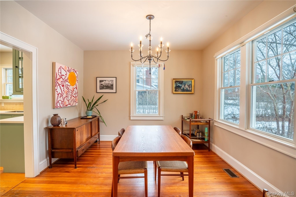 460 Bay Avenue - Photo 3