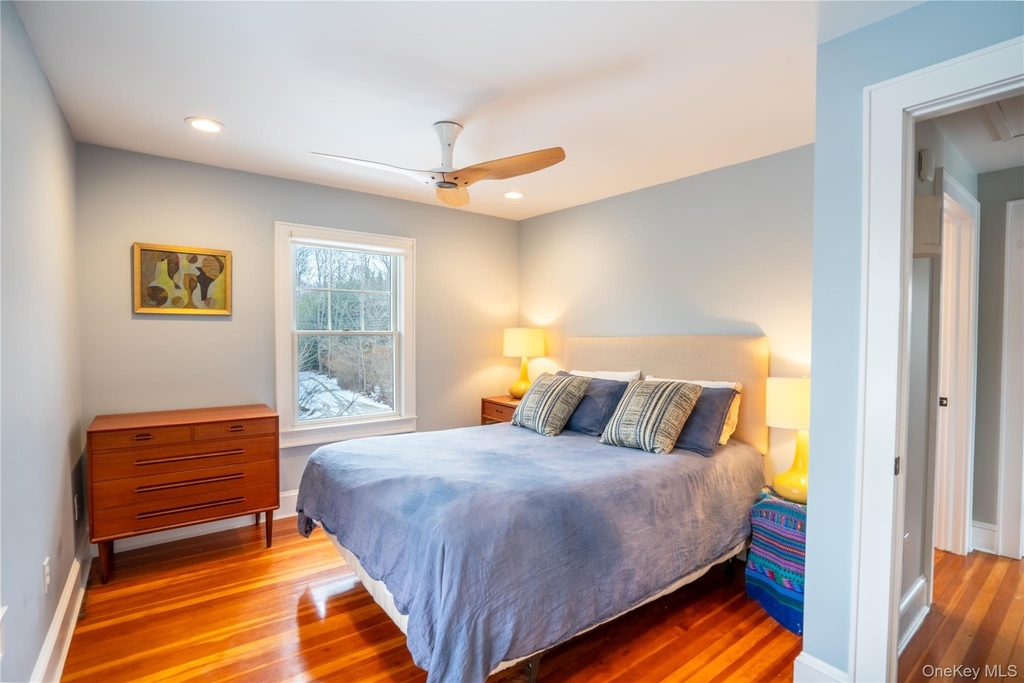 460 Bay Avenue - Photo 12