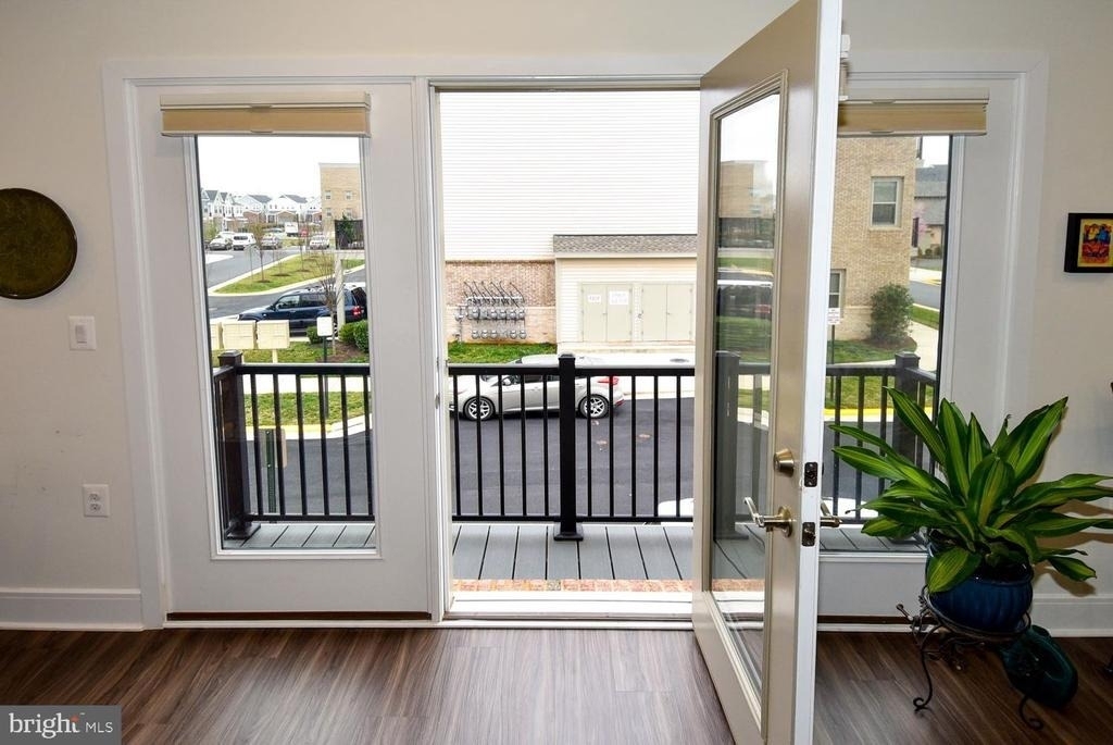 23610 Havelock Walk Terrace - Photo 12