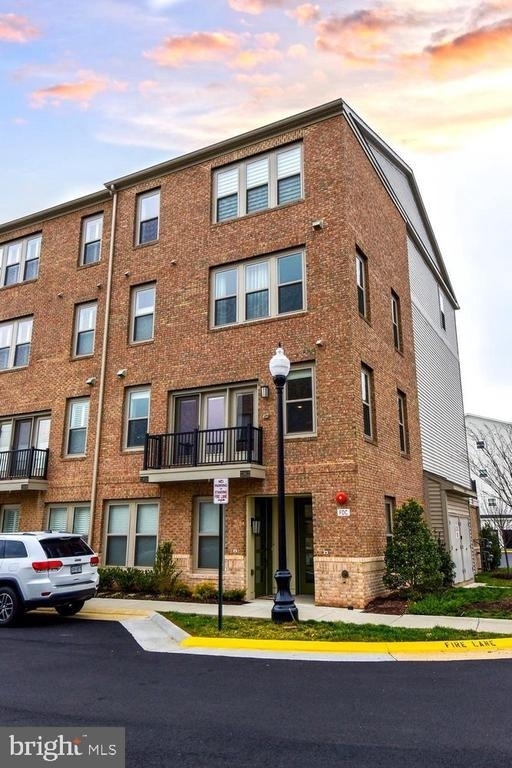 23610 Havelock Walk Terrace - Photo 1