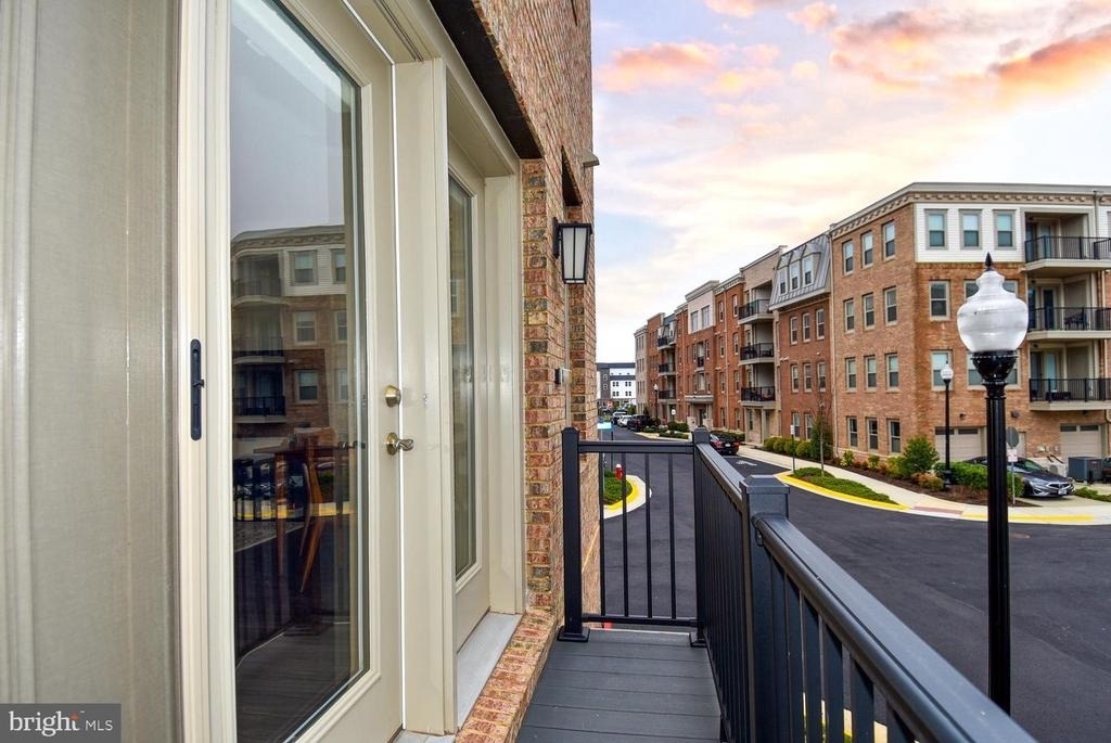 23610 Havelock Walk Terrace - Photo 13