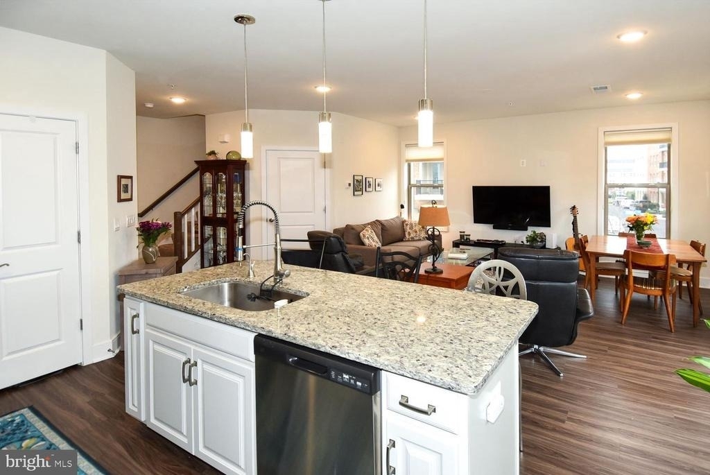 23610 Havelock Walk Terrace - Photo 8