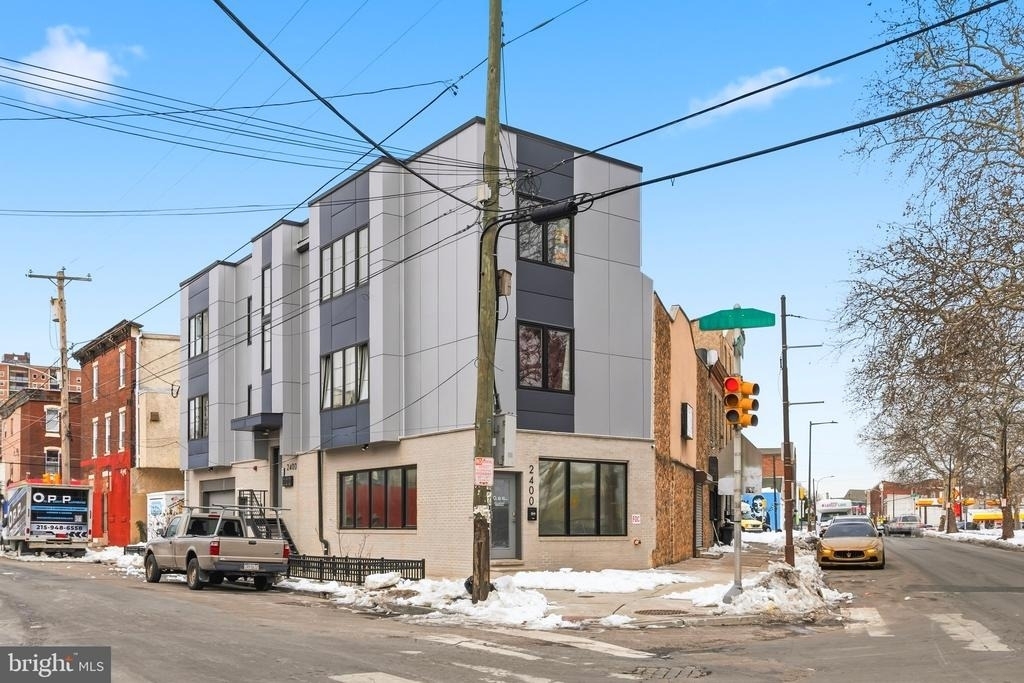 2400 Germantown Avenue - Photo 15