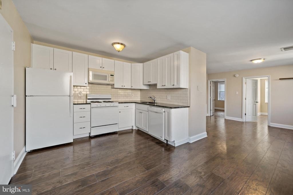 443 Fairmount Avenue - Photo 1