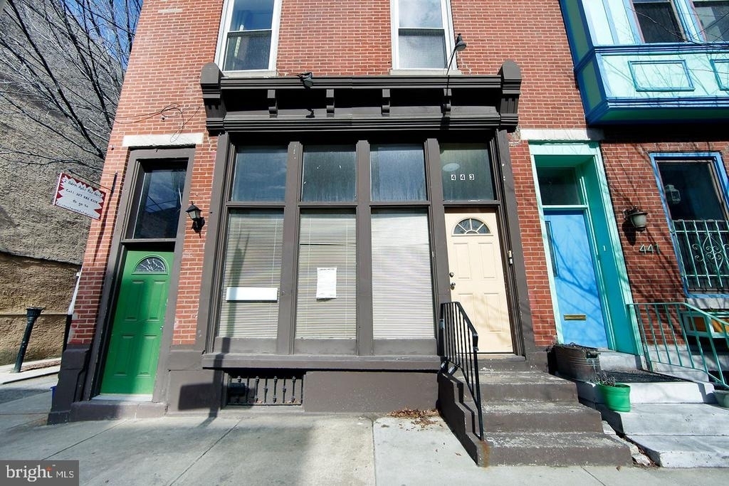 443 Fairmount Avenue - Photo 2