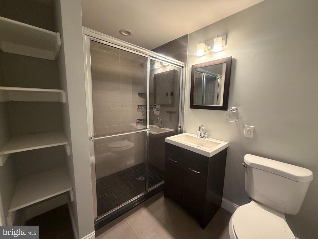 10 Ford Ave. - Photo 4