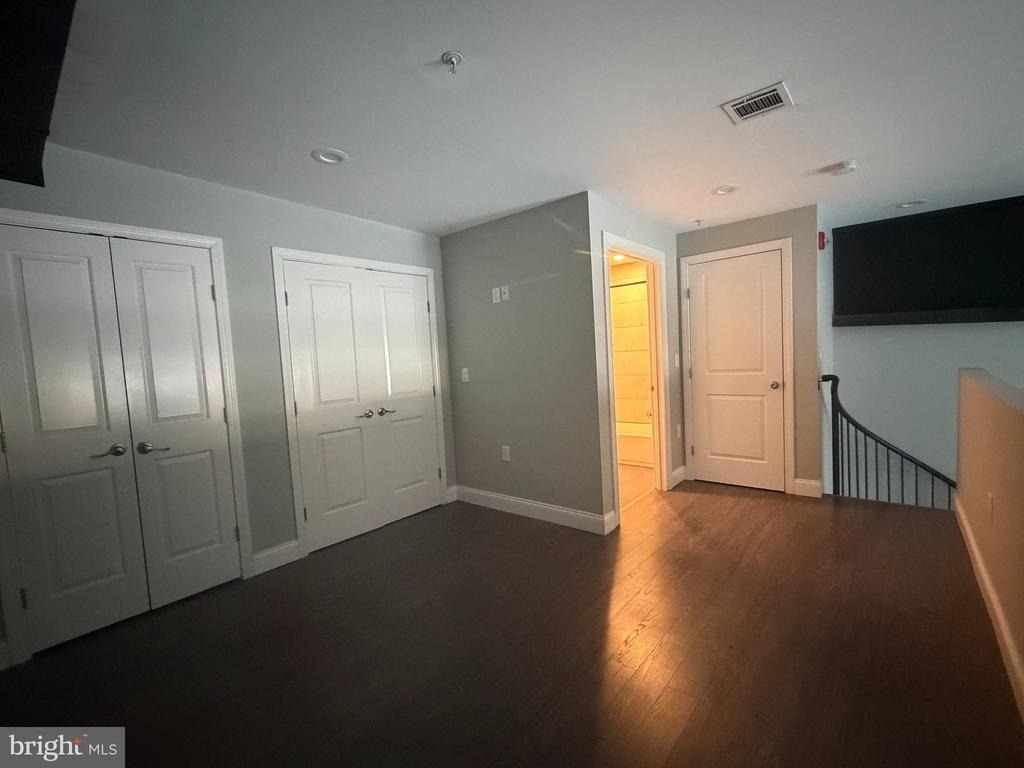 10 Ford Ave. - Photo 0