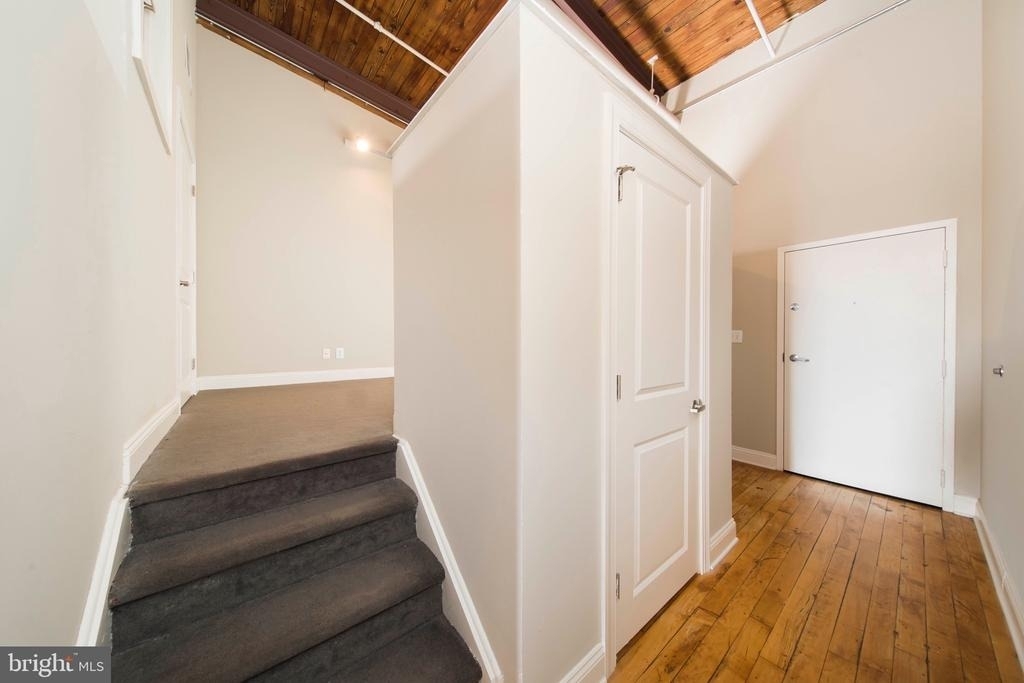 519 W Pratt Street - Photo 65